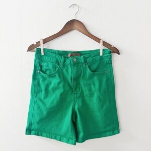 Green Judy blue shorts large